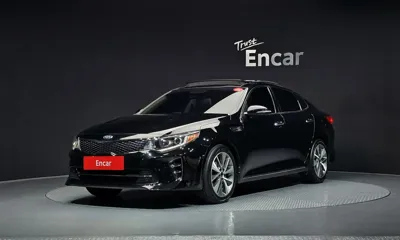 Kia K5 · 2018 год