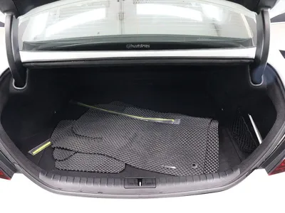Genesis G70 2021, 72555 км, за 19889.72 USD