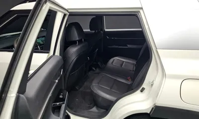 KG_Mobility_Ssangyong Torres 2023, 54219 км, за 11069.87 USD - фото 18