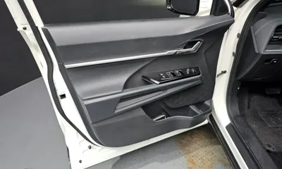 KG_Mobility_Ssangyong Torres 2023, 54219 км, за 11069.87 USD - фото 24