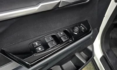 KG_Mobility_Ssangyong Torres 2023, 54219 км, за 11069.87 USD - фото 28