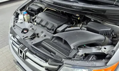 Honda Odyssey 2016, 105498 км, за 8645.9 USD - фото 6