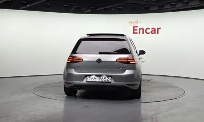 Volkswagen Golf 2016, 166870 км, за 5550.05 USD
