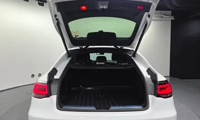 Mercedes-Benz GLC-Class 2020, 111427 км, за 22646.71 USD - фото 20