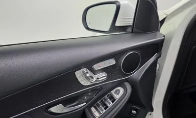 Mercedes-Benz GLC-Class 2020, 111427 км, за 22646.71 USD - фото 32