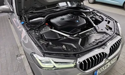 BMW 5-Series 2022, 42457 км, за 31721.83 USD - фото 6