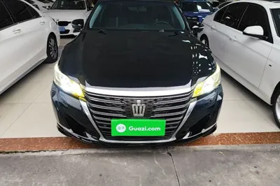 Toyota Crown 2017, 110900 км, за 16342 USD