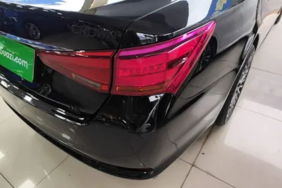 Toyota Crown 2017, 110900 км, за 16342 USD - фото 9