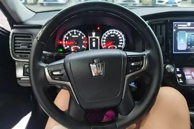 Toyota Crown 2017, 110900 км, за 16342 USD - фото 18