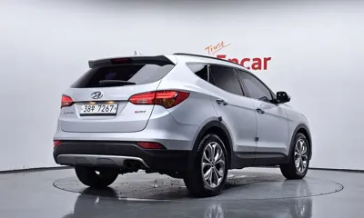 Hyundai Santafe 2015, 166581 км, за 4463.7 USD