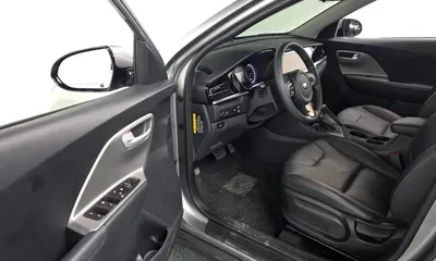 Kia Niro 2021, 28552 км, за 11487.46 USD - фото 10