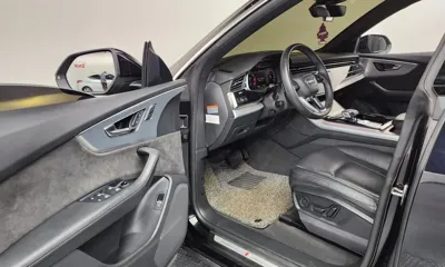 Audi Q8 2021, 65698 км, за 39993.34 USD - фото 10