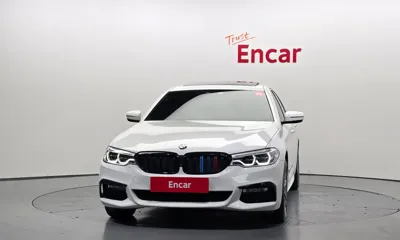 BMW 5-Series 2018, 91000 км, за 17824.63 USD