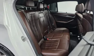 BMW 5-Series 2018, 91000 км, за 17824.63 USD - фото 12