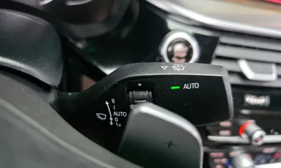 BMW 5-Series 2018, 91000 км, за 17824.63 USD - фото 30