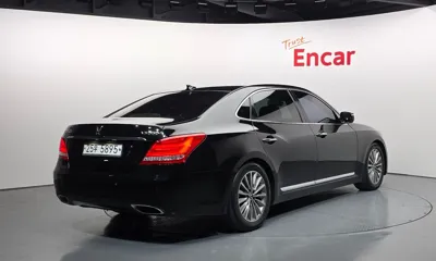 Hyundai Equus 2014, 195738 км, за 5153.62 USD