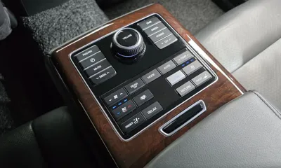 Hyundai Equus 2014, 195738 км, за 5153.62 USD - фото 18