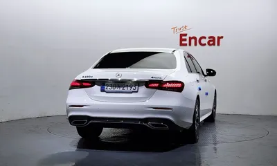 Mercedes-Benz E-Class 2023, 39554 км, за 29071.68 USD