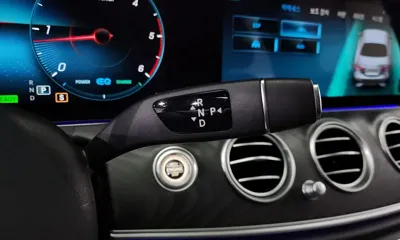 Mercedes-Benz E-Class 2023, 39554 км, за 29071.68 USD - фото 9