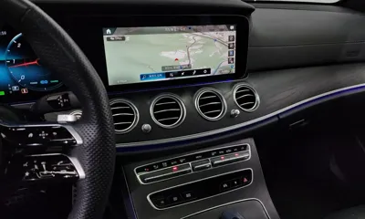 Mercedes-Benz E-Class 2023, 39554 км, за 29071.68 USD - фото 14