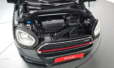 MINI Countryman 2021, 47634 км, за 16836.76 USD - фото 6