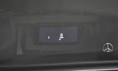 Mercedes-Benz E-Class 2019, 113742 км, за 18632.31 USD - фото 20