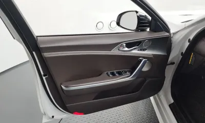 Kia Stinger 2018, 176591 км, за 7491.86 USD - фото 24