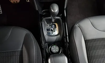 Peugeot 2008 2019, 43117 км, за 65110.35 USD - фото 9