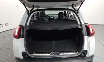 Peugeot 2008 2019, 43117 км, за 65110.35 USD - фото 16