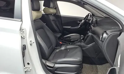 Hyundai Kona 2018, 119074 км, за 8131.68 USD - фото 26