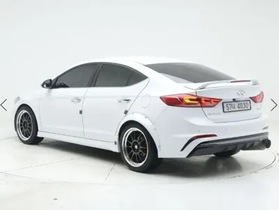 Hyundai Avante 2018, 143413 км, за 5251.41 USD