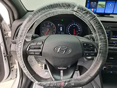 Hyundai Avante 2018, 143413 км, за 5204.27 USD - фото 7