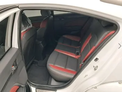 Hyundai Avante 2018, 143413 км, за 5204.27 USD - фото 12