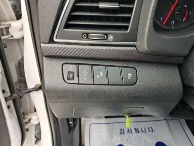 Hyundai Avante 2018, 143413 км, за 5204.27 USD - фото 13