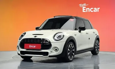 MINI Cooper · 2020 год