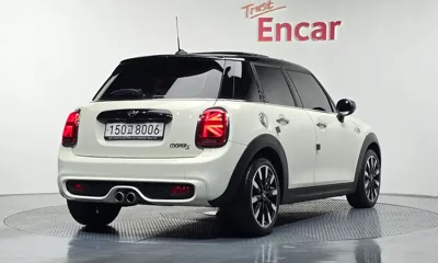 MINI Cooper 2020, 16445 км, за 15960.25 USD