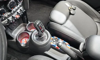MINI Cooper 2020, 16445 км, за 15960.25 USD - фото 9