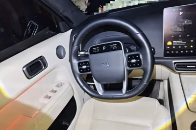 Li Auto L7 2024, 26700 км, за 37604 USD - фото 10