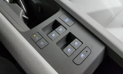Hyundai Ioniq6 2023, 54661 км, за 22252.86 USD - фото 31