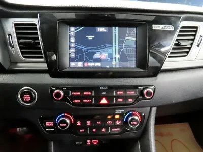 Kia Niro 2017, 215235 км, за 4427.95 USD - фото 12
