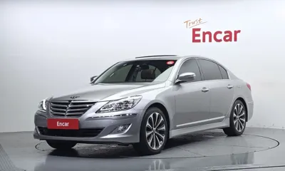 Hyundai Genesis · 2012 год