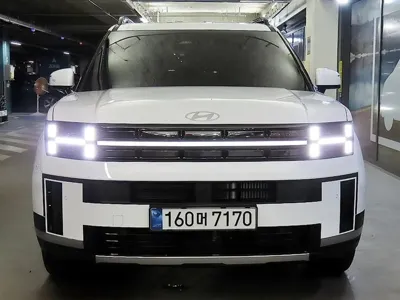 Hyundai Santafe 2026, 4560 км, за 23959.56 USD