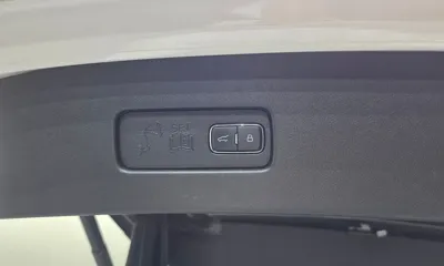 Lincoln Aviator 2020, 163228 км, за 16612.39 USD - фото 33