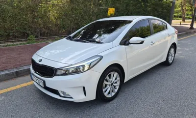 Kia K3 · 2017 год