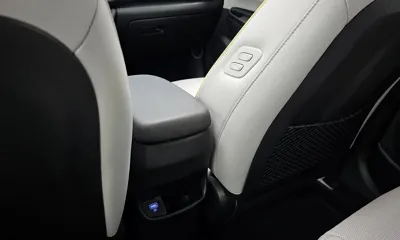 Hyundai Kona 2022, 46561 км, за 16156.36 USD - фото 31