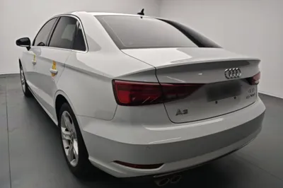 Audi A3 2020, 64400 км, за 11788 USD