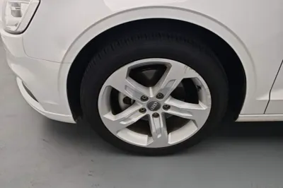 Audi A3 2020, 64400 км, за 11788 USD - фото 11