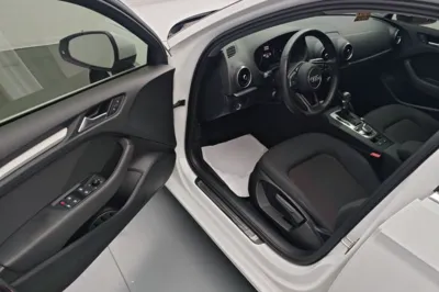 Audi A3 2020, 64400 км, за 11788 USD - фото 18