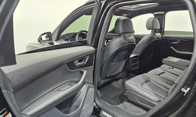 Audi Q7 2022, 5237 км, за 47241.49 USD - фото 11