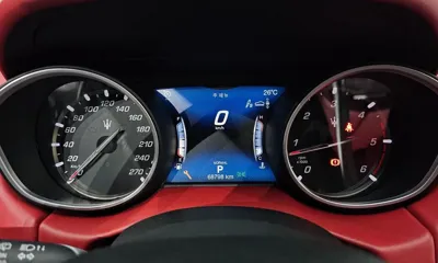 Maserati Levante 2019, 68798 км, за 22333.15 USD - фото 8